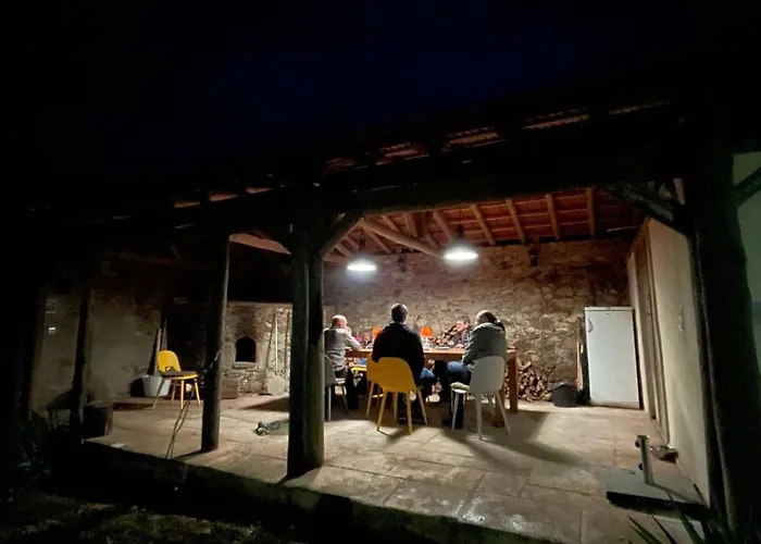 A Casa Amarela Guest Sao Martinho da Cortica