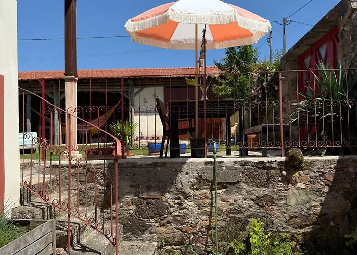 住宿加早餐酒店 A Casa Amarela Guest Sao Martinho da Cortica